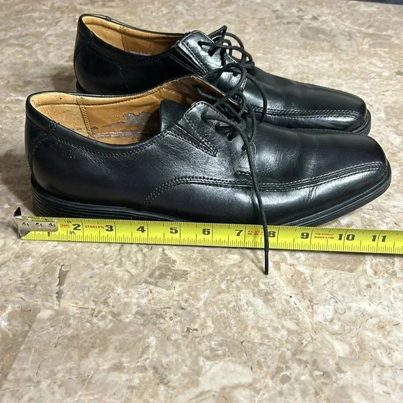 Clark’s Tilden Oxford Collection shoes,men size 8.Black leather soft cushion. - Picture 14 of 14